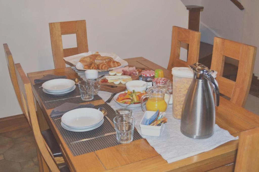 Les Bruyeres B&B Montbron Εξωτερικό φωτογραφία