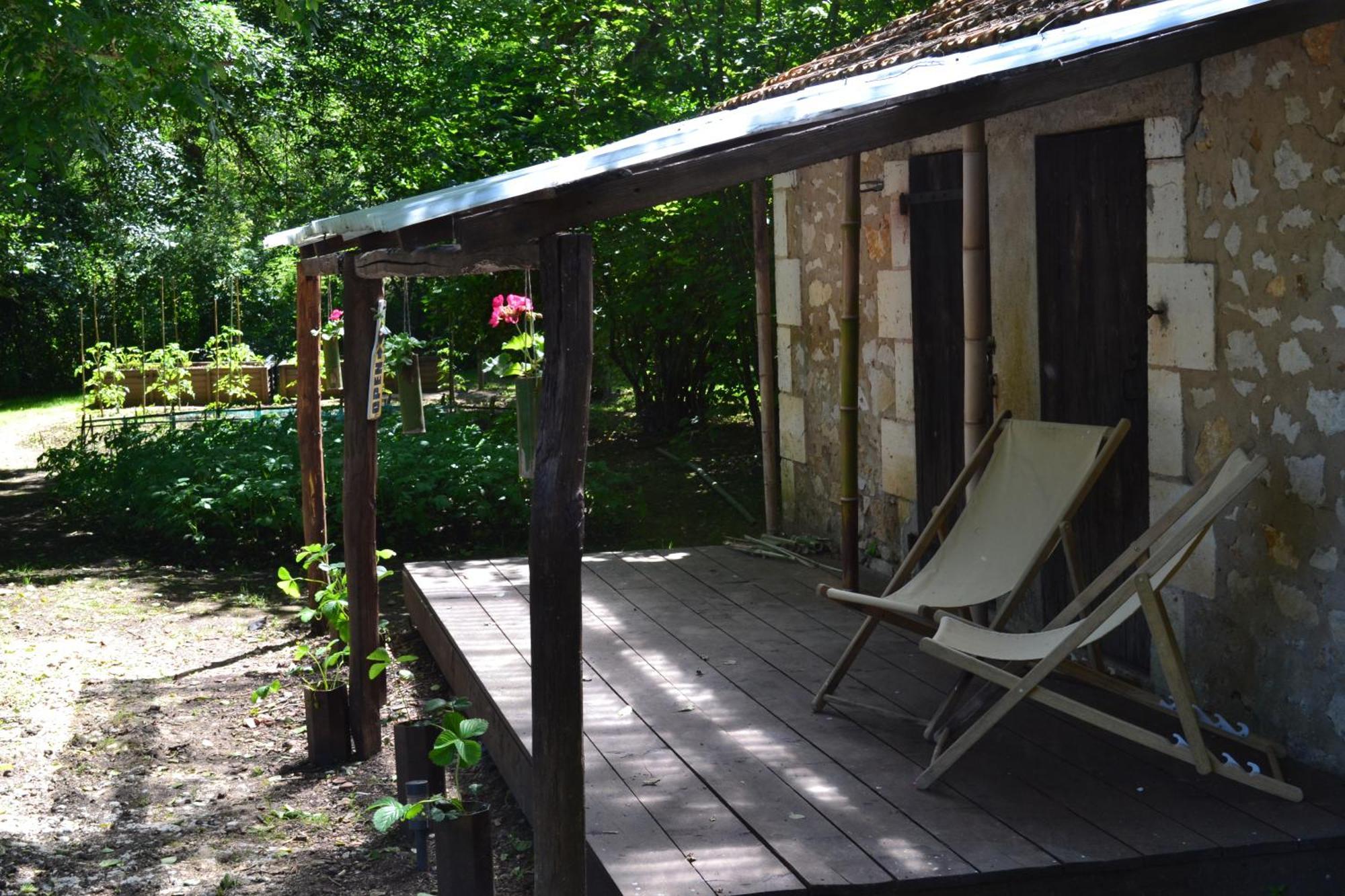 Les Bruyeres B&B Montbron Εξωτερικό φωτογραφία