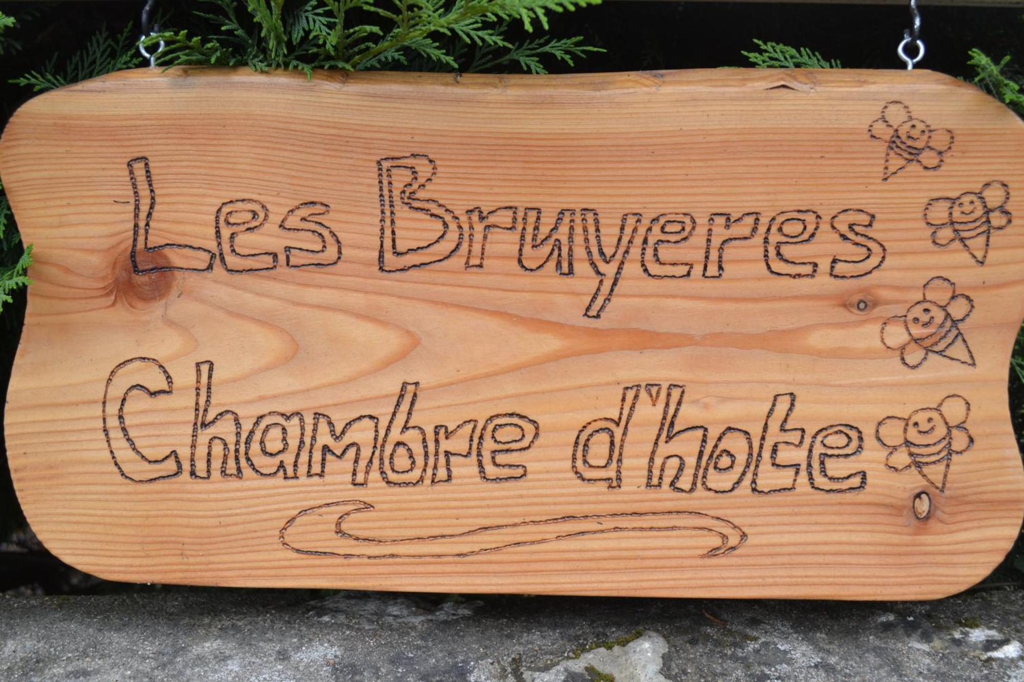 Les Bruyeres B&B Montbron Εξωτερικό φωτογραφία
